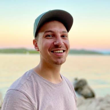 Vojta Holik